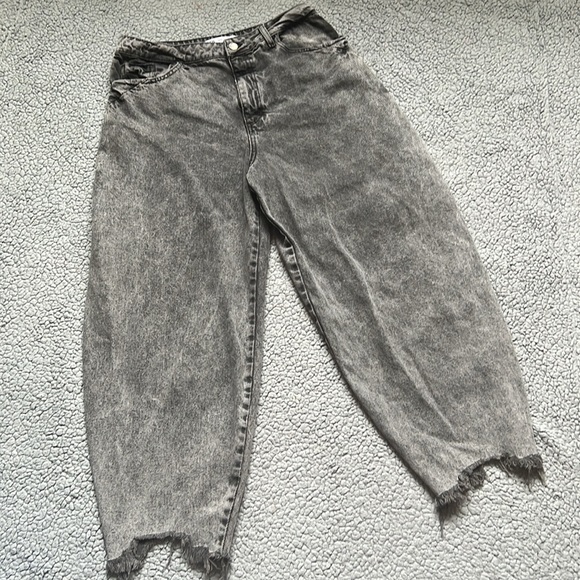 Zara Authentic Slouchy Jeans - Picture 3 of 7